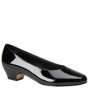 Easy Street Black Patent Easy Flex Low Heeled Pumps New Size 8